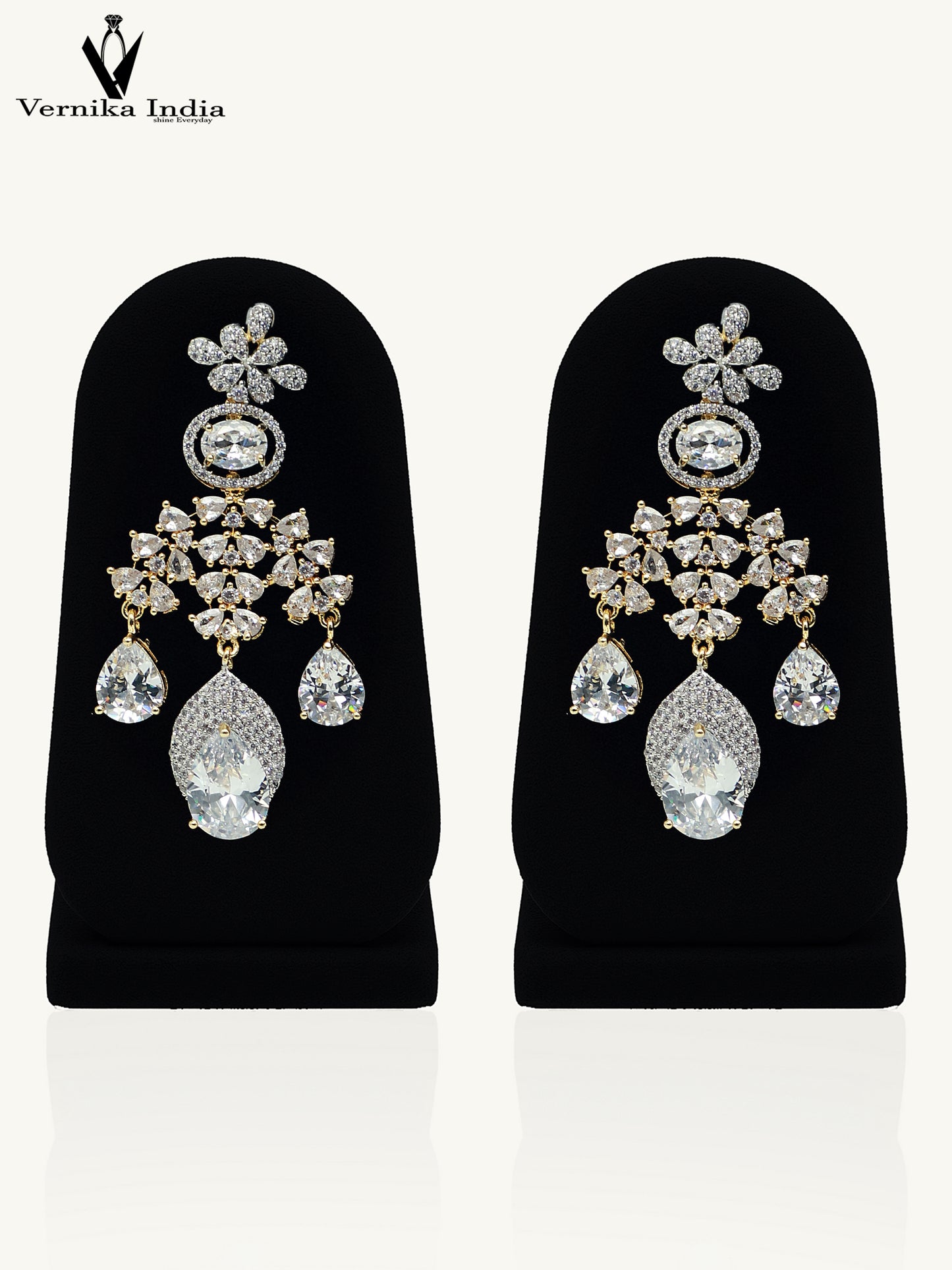 Elegant White American Diamond Necklace with White And Gold Highlights and Paired Earrings