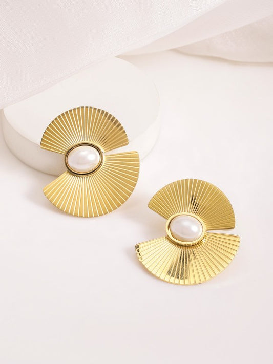 18KT Gold Plated Tarnish-Free Stud Earrings Made of Stainless Steel